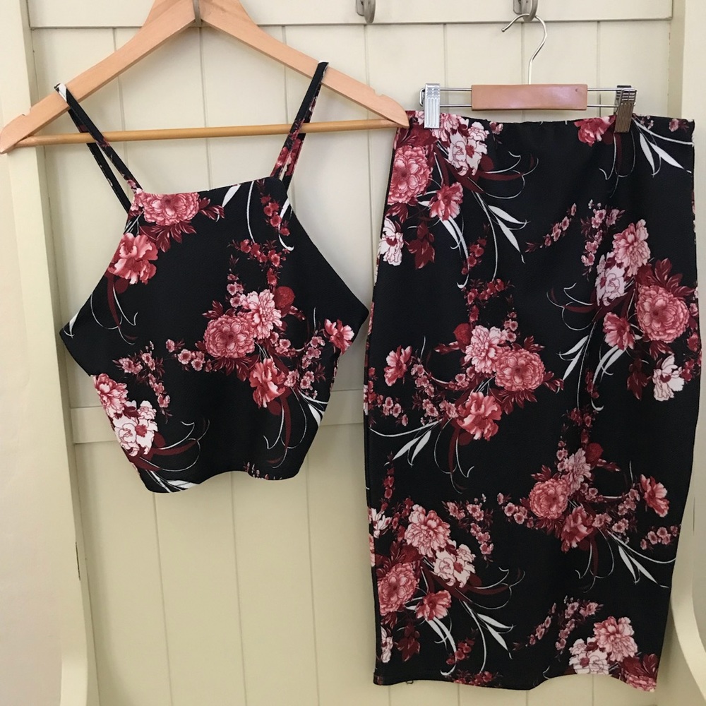 Co-ord Set Skirt and Top M